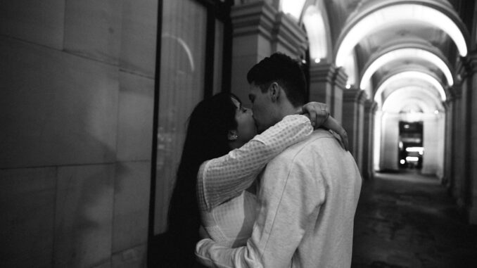 découvrez intimate confessions, un espace dédié aux récits personnels, émotions profondes et moments intimes partagés avec authenticité.