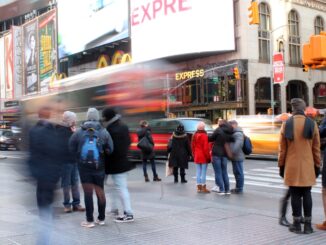 découvrez tout sur le comportement humain, ses mécanismes, influences et applications dans divers domaines.